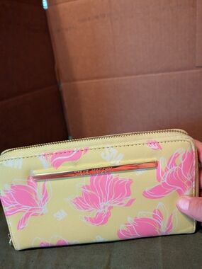 Steve Madden Yellow Floral Zip Wallet